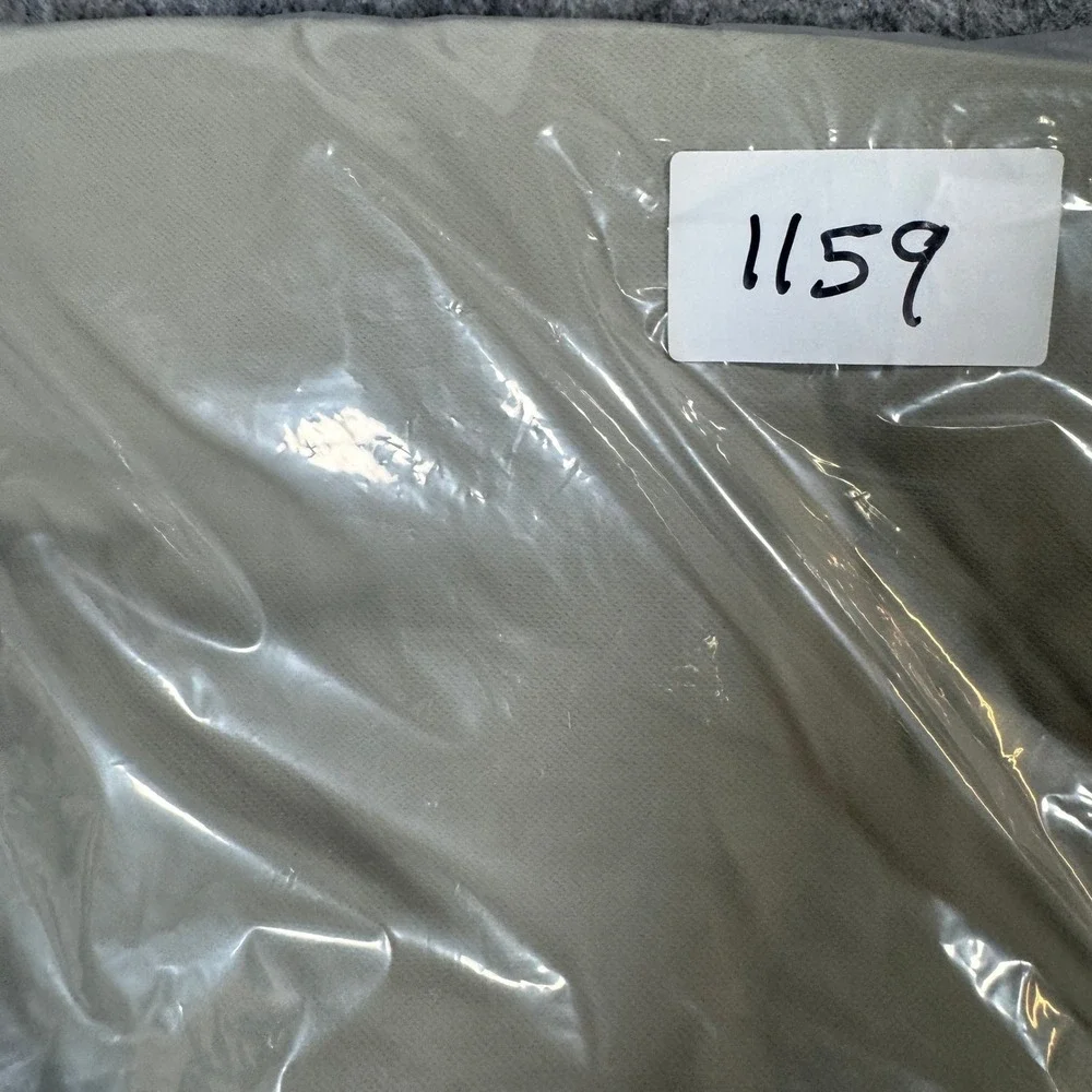 Banana Republic Core Temp Performance Pants Mens 40x34 Khaki Tan Straight Leg